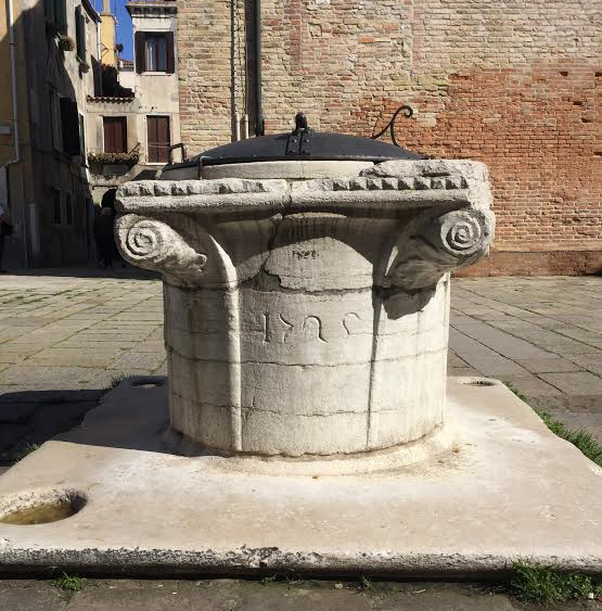 Immagine:Pozzo San Zan Degola.jpg