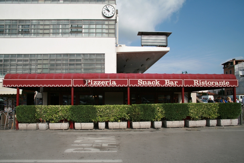 Immagine:RISTORANTE AUTORIMESSA VENEZIA.jpg