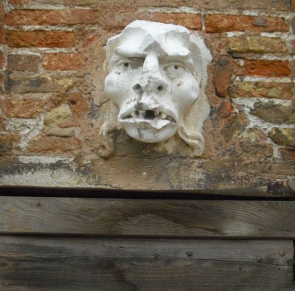 Immagine:Campanile San Trovaso.jpg