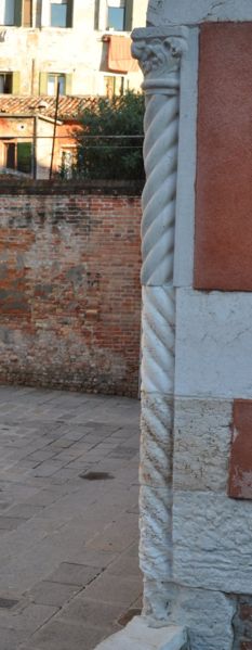 Immagine:Colonna tortile san boldo.jpg