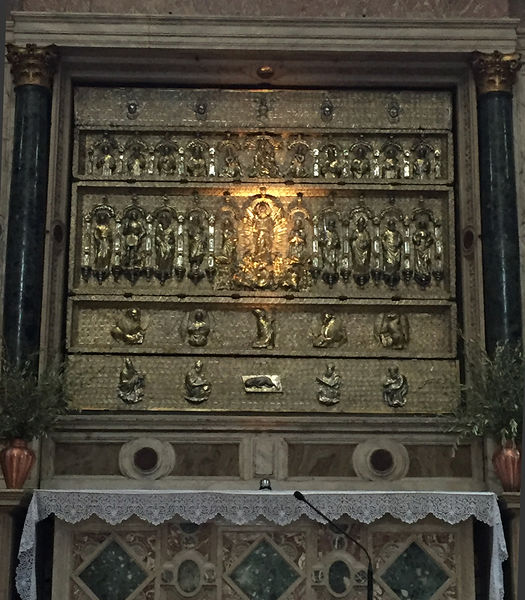 Immagine:Pala Argento San Salvador.jpg