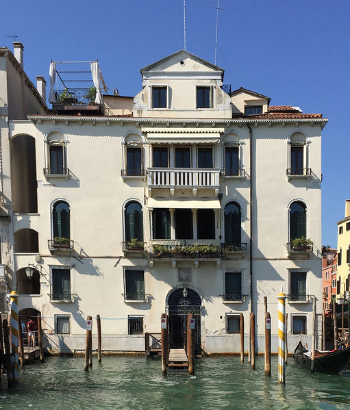 Immagine:Palazzo Venier Contarini.jpg
