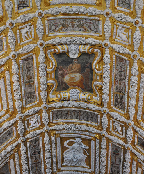 Immagine:Scala d'Oro 2.jpg