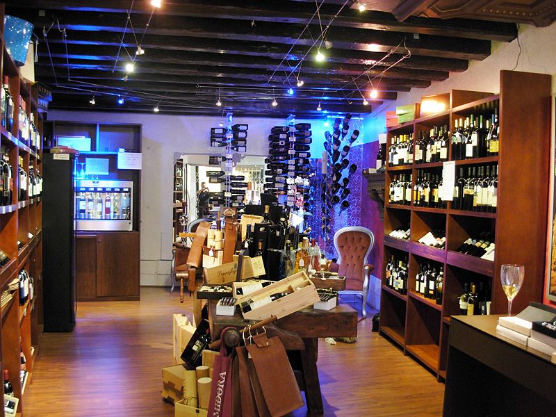 Immagine:L'enoteca.JPG