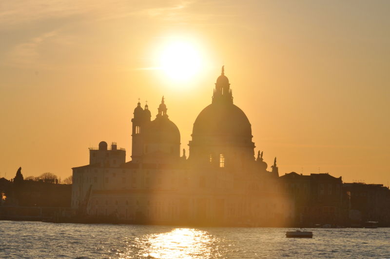 Immagine:Salute dal bacino.jpg