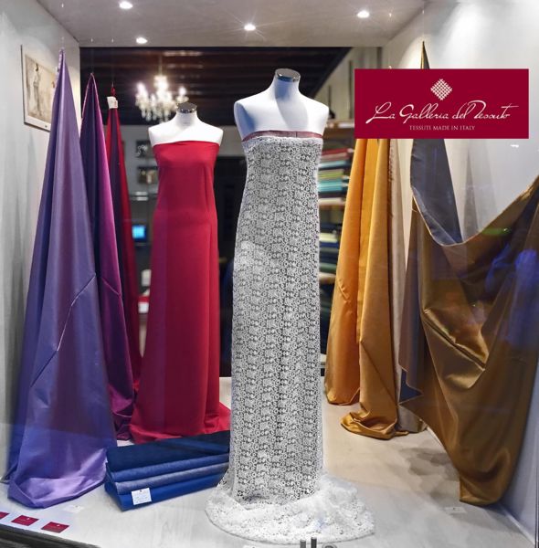 Immagine:La Bottega del Tessuto 2.JPG