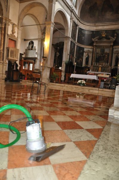 Immagine:San Giovanni Grisostomo con acqua.jpg