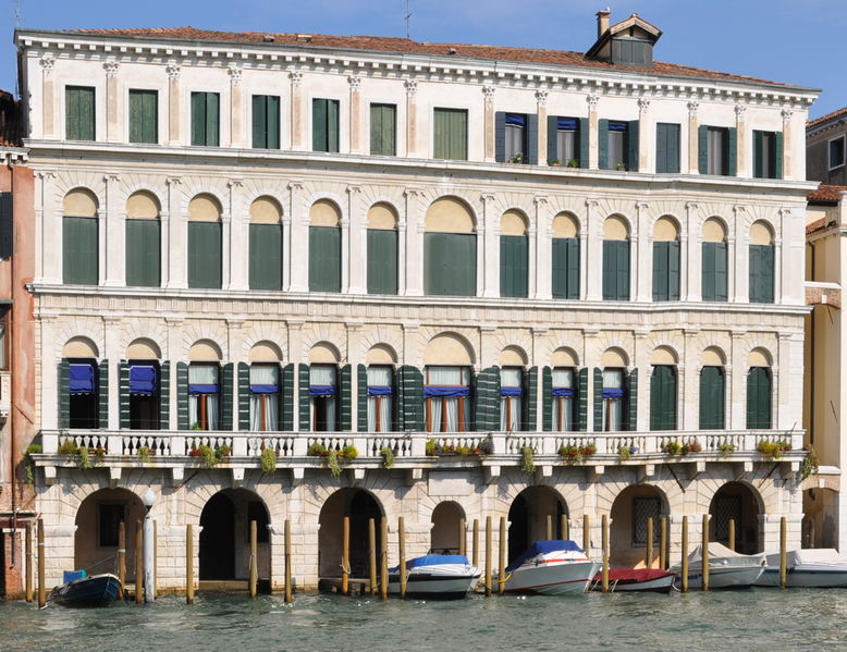 Immagine:Palazzo Moro Lin.jpg