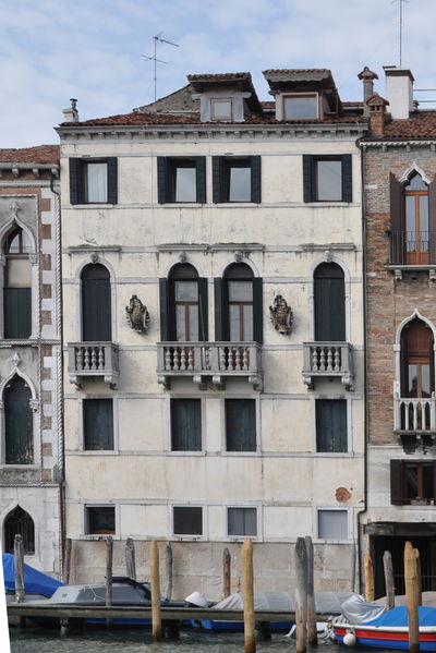 Immagine:Palazzetto Fornoni.jpg