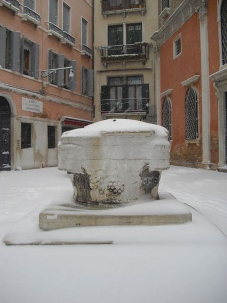 Immagine:Campo San Giovanni Grisostomo.jpg
