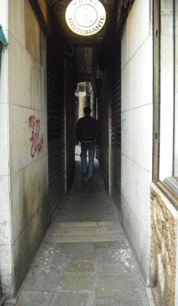 Immagine:Calle a rialto.jpg