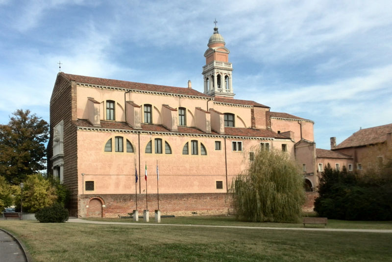 Immagine:San Nicolo lido fianco.jpg