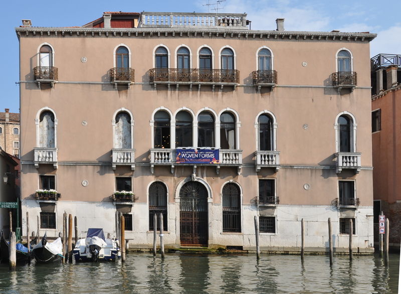 Immagine:Palazzo Querini Benzon.jpg