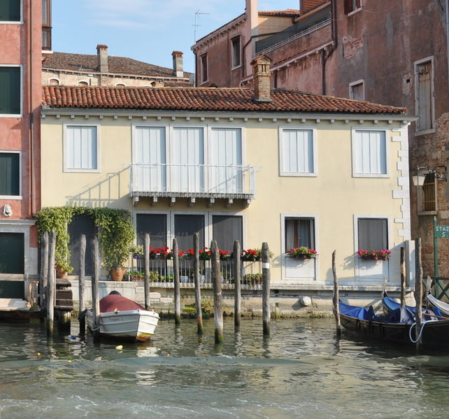 Immagine:Casa de Spirt.jpg