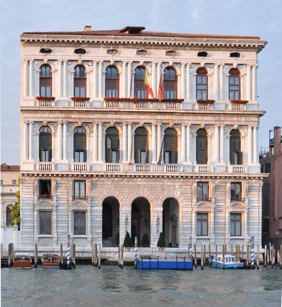 Immagine:Palazzo Prefettura.jpg