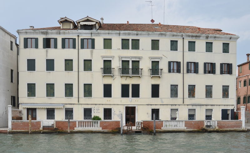 Immagine:Palazzo Querini Papozze.jpg