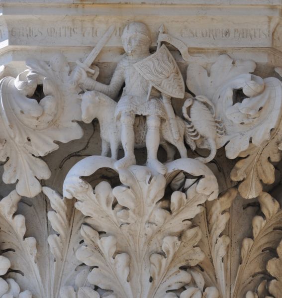 Immagine:Capitello Scorpio.JPG