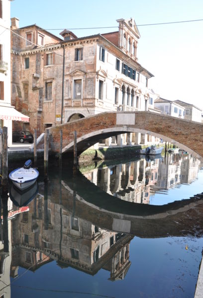 Immagine:Palazzetto in Canal Vena.jpg