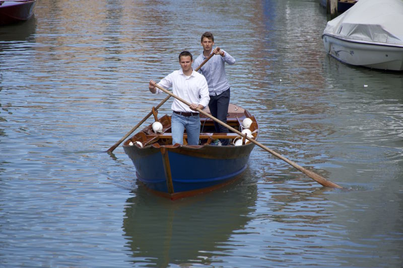 Immagine:Voga come un veneziano.jpg
