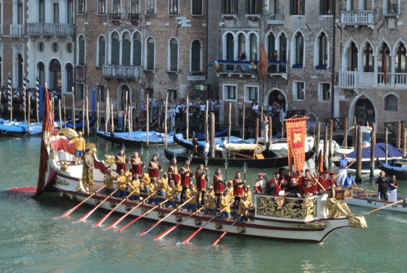 Immagine:Regata Storica 2013 Galeone.jpg
