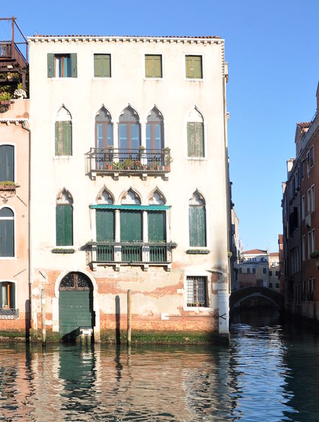 Immagine:Palazzetto San Marcuola 2.jpg