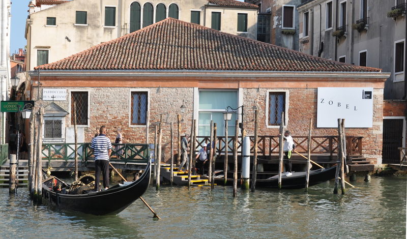 Immagine:Magazzino al Traghetto.jpg